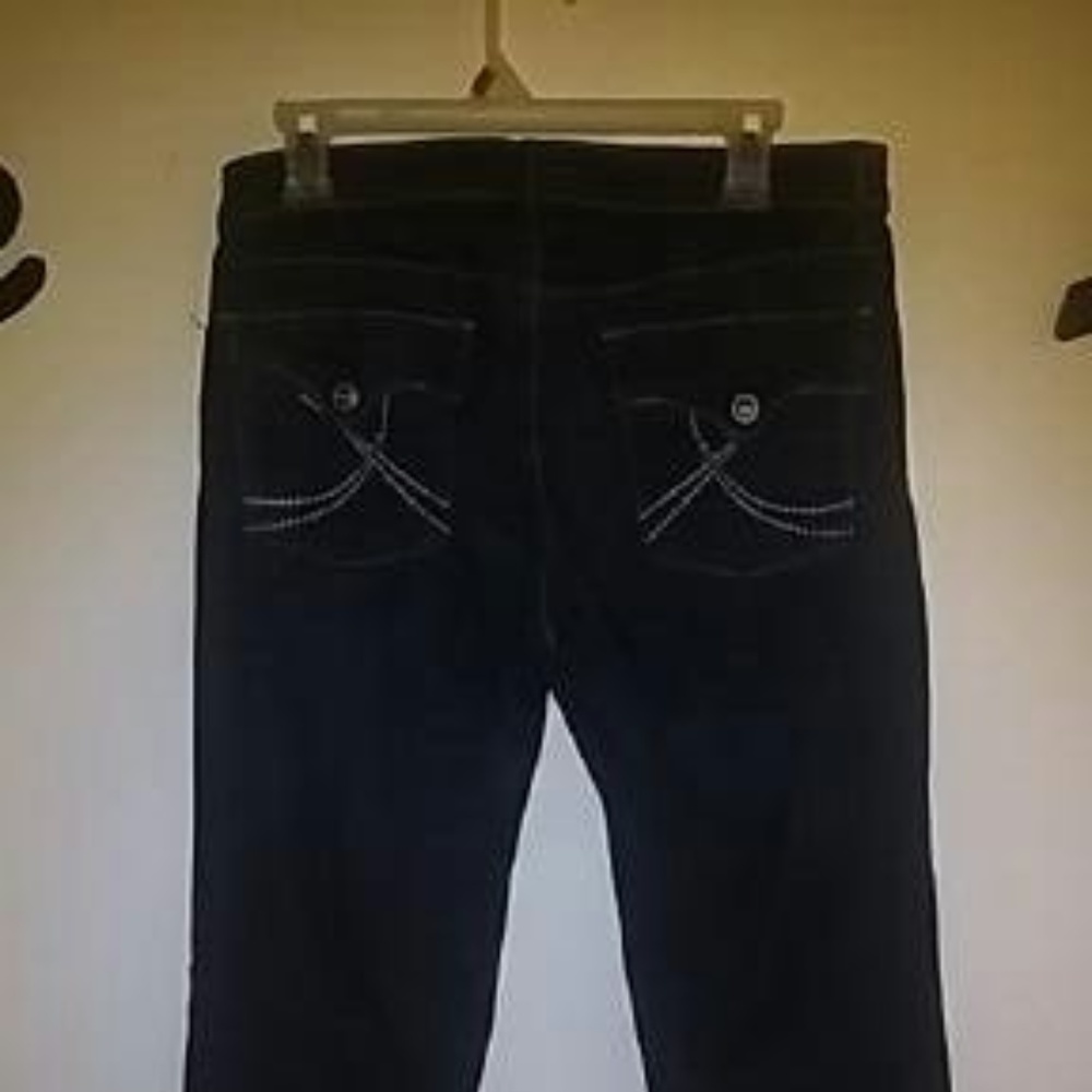 Common Genes Size 6 Dark Wash Bootcut